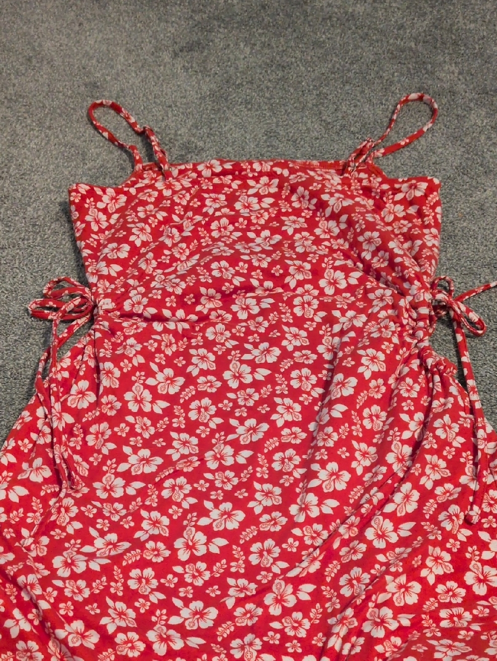 Hollister Hibiscus 🌺 Tropical Floral Red Dress Size Medium - Picture 7 of 7